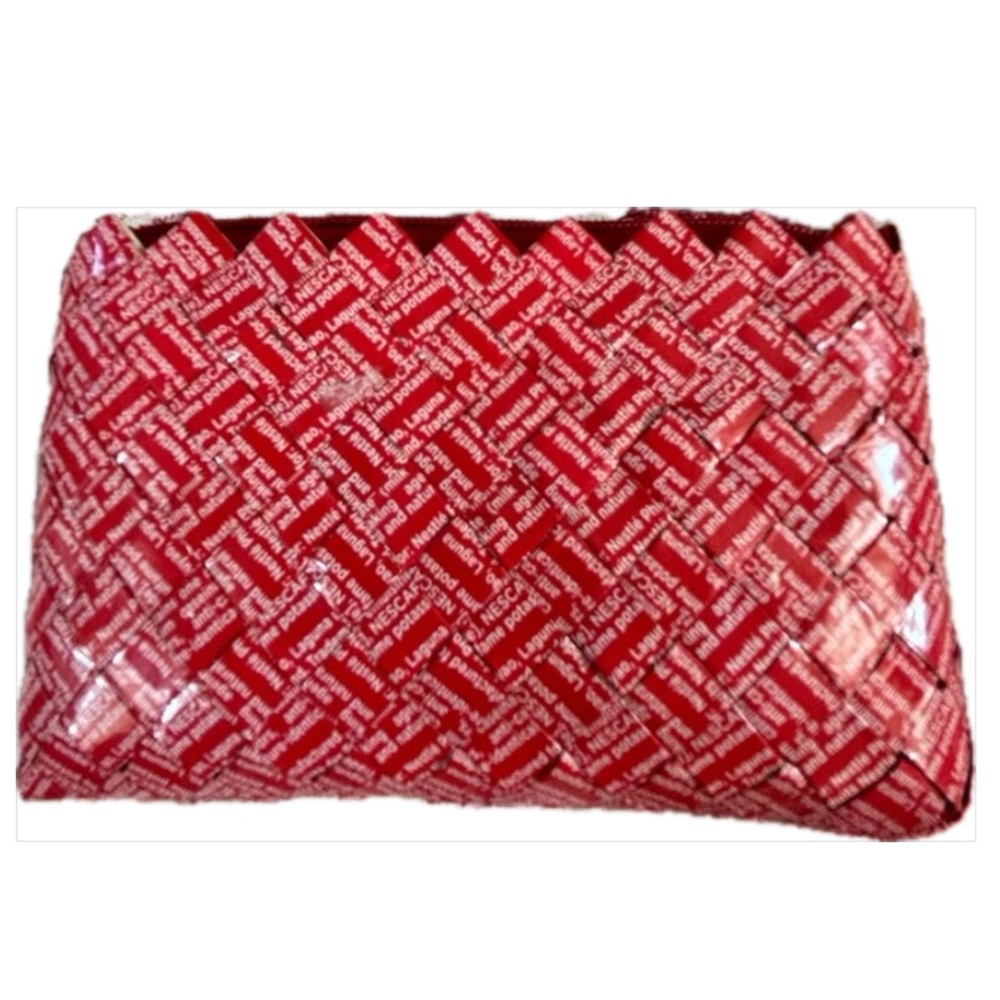 whimsigoth woven wrapper wallet white/Red Upcycled DIY OOAK zipper case
